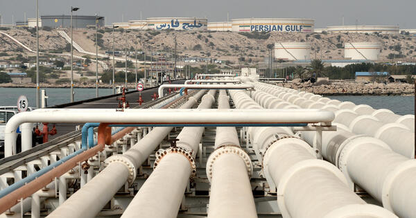 Read more about the article To Prevent a Wider War in the Middle East, Choke Off Iran’s Oil Sales