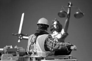 You are currently viewing Imminent Employment Law Changes for Illinois Employers