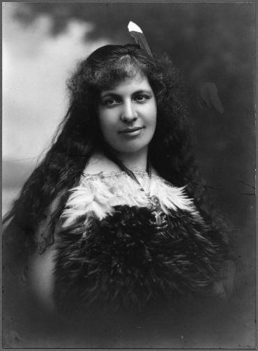 Studio portrait of Mākereti Papakura, dated c.1893