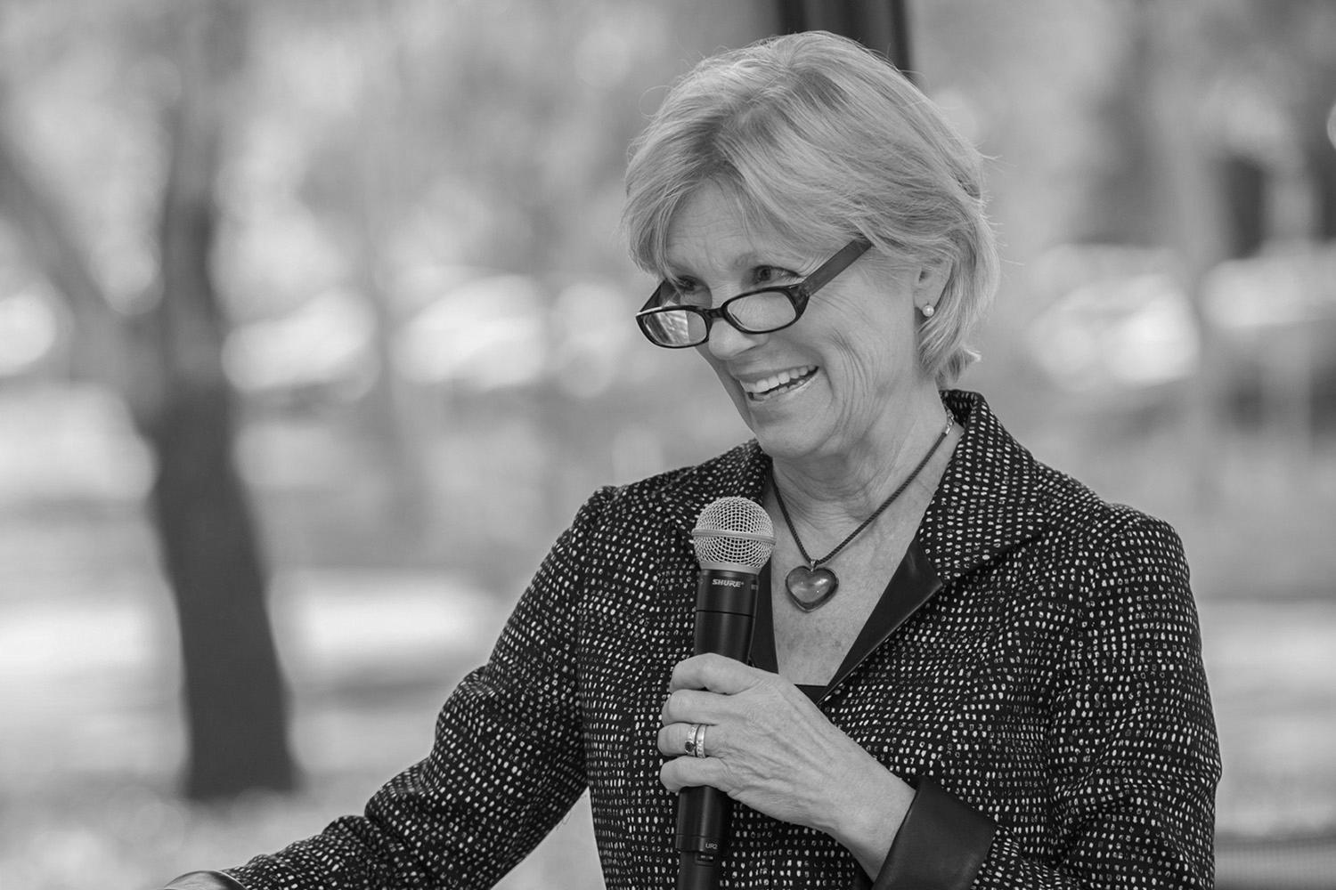 You are currently viewing Remembering Donna Robertson, longtime staff member who engaged Stanford’s most generous alumni and friends