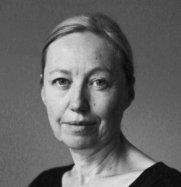Black and white portrait photograph of Véronique Gouverneur.