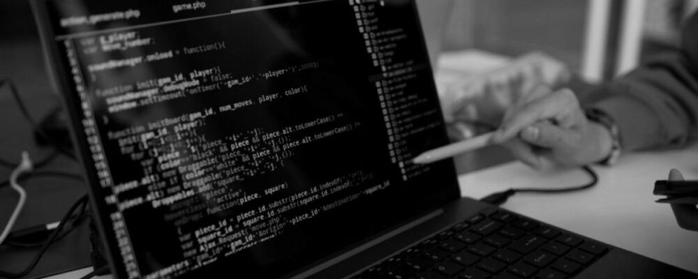 Open source: a driver of technological independence?