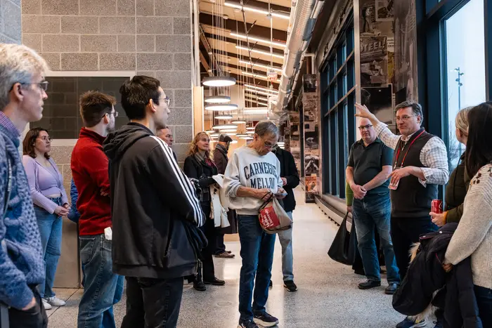 Bob Reppe leads a tour.