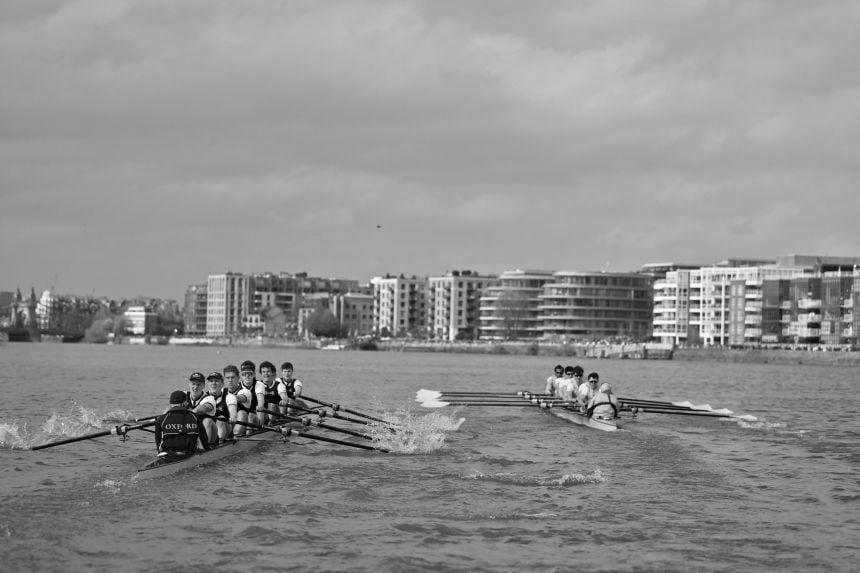 Oxford's men chase Cambridge in the 2026 Boat Race