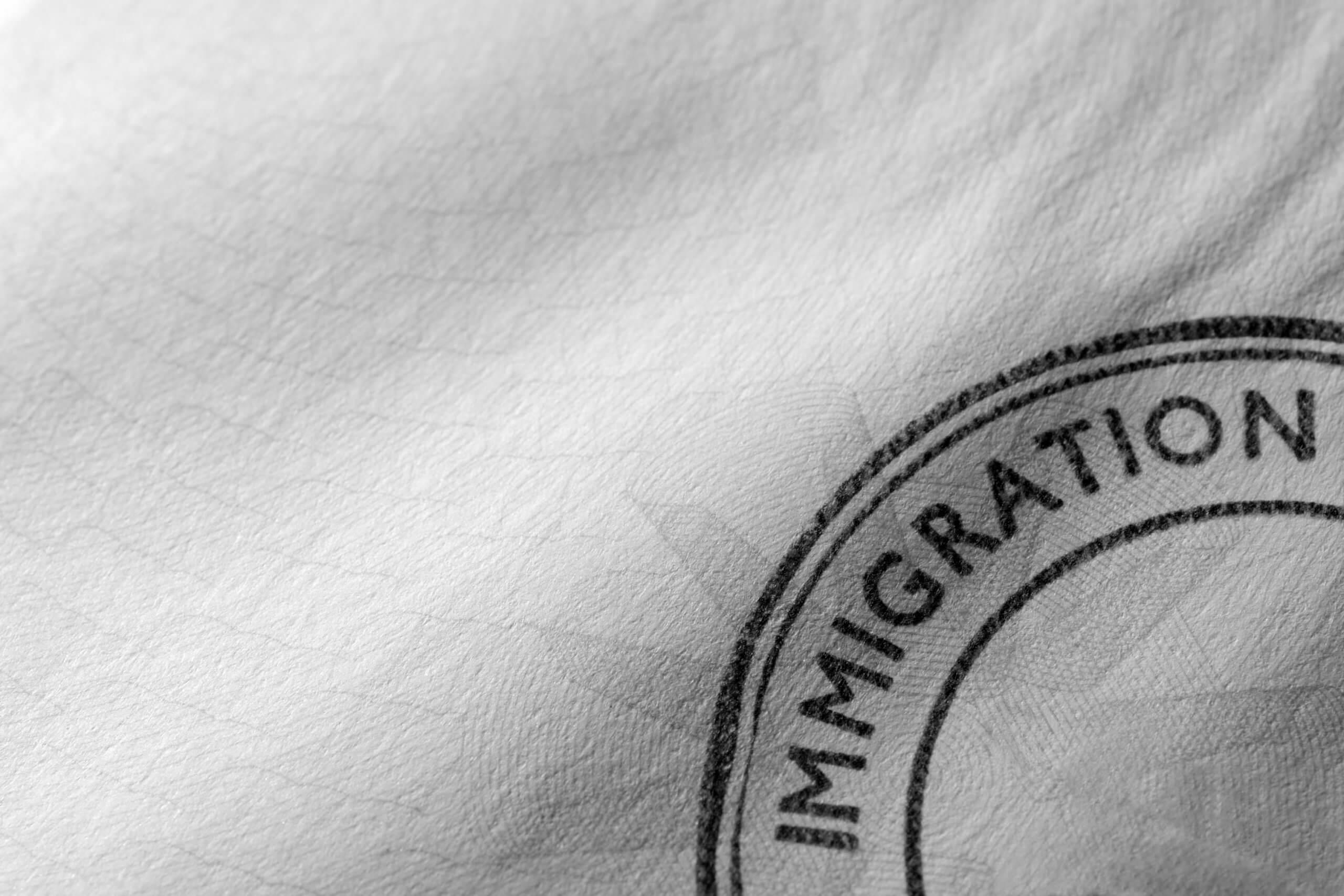 You are currently viewing USCIS Rule Raises Stakes for Signature Defects in Immigration Benefit Requests