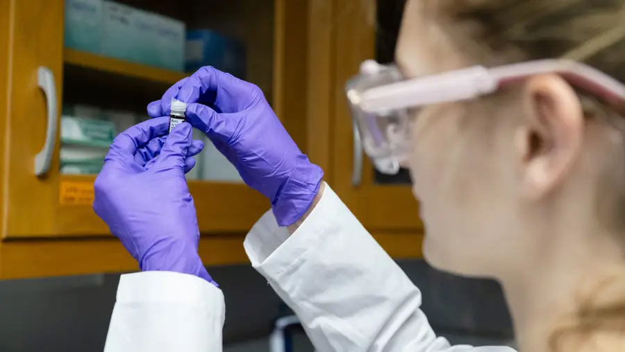 You are currently viewing CMU Study Finds New Forever Chemicals in Firefighters After Fires