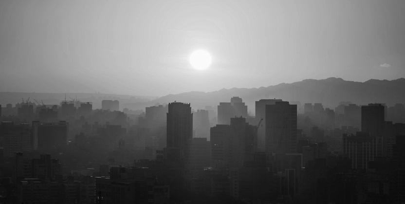 You are currently viewing Harvesting rainwater from rooftops could help cities stay cool and cut the number of heatwave days